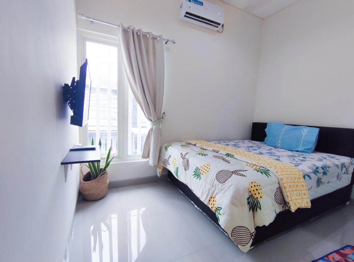 Surabaya Homey Near Juanda Airport Syariah Sedati Esterno foto