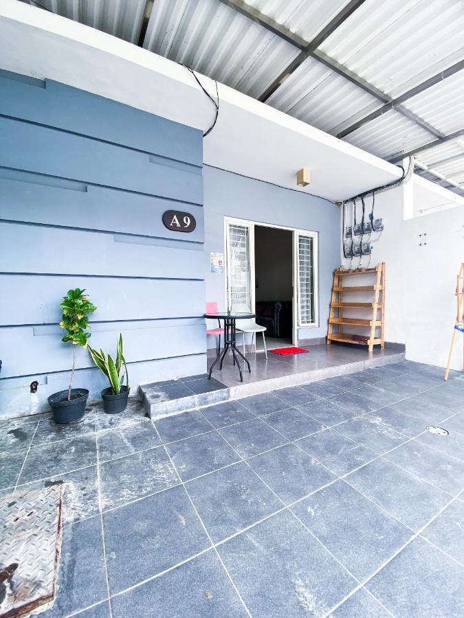 Surabaya Homey Near Juanda Airport Syariah Sedati Esterno foto