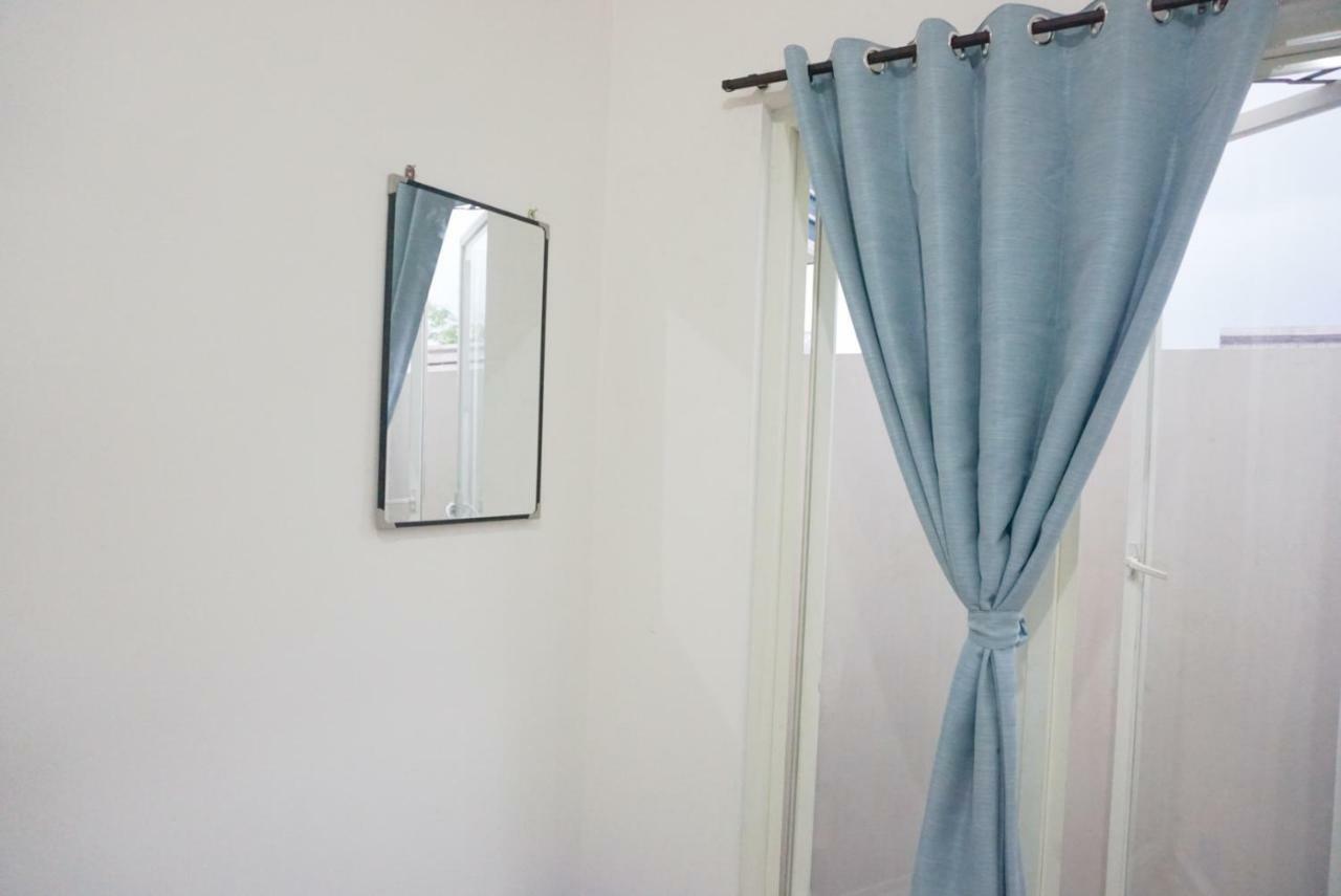Surabaya Homey Near Juanda Airport Syariah Sedati Esterno foto